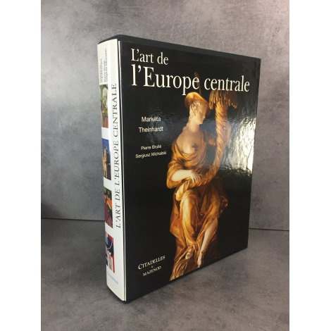 L'art de l'Europe centrale Citadelles Mazenod 2008 Etat de neuf sous emboitage Cadeau